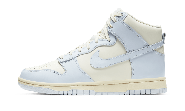 Nike Dunk High Gray football 1