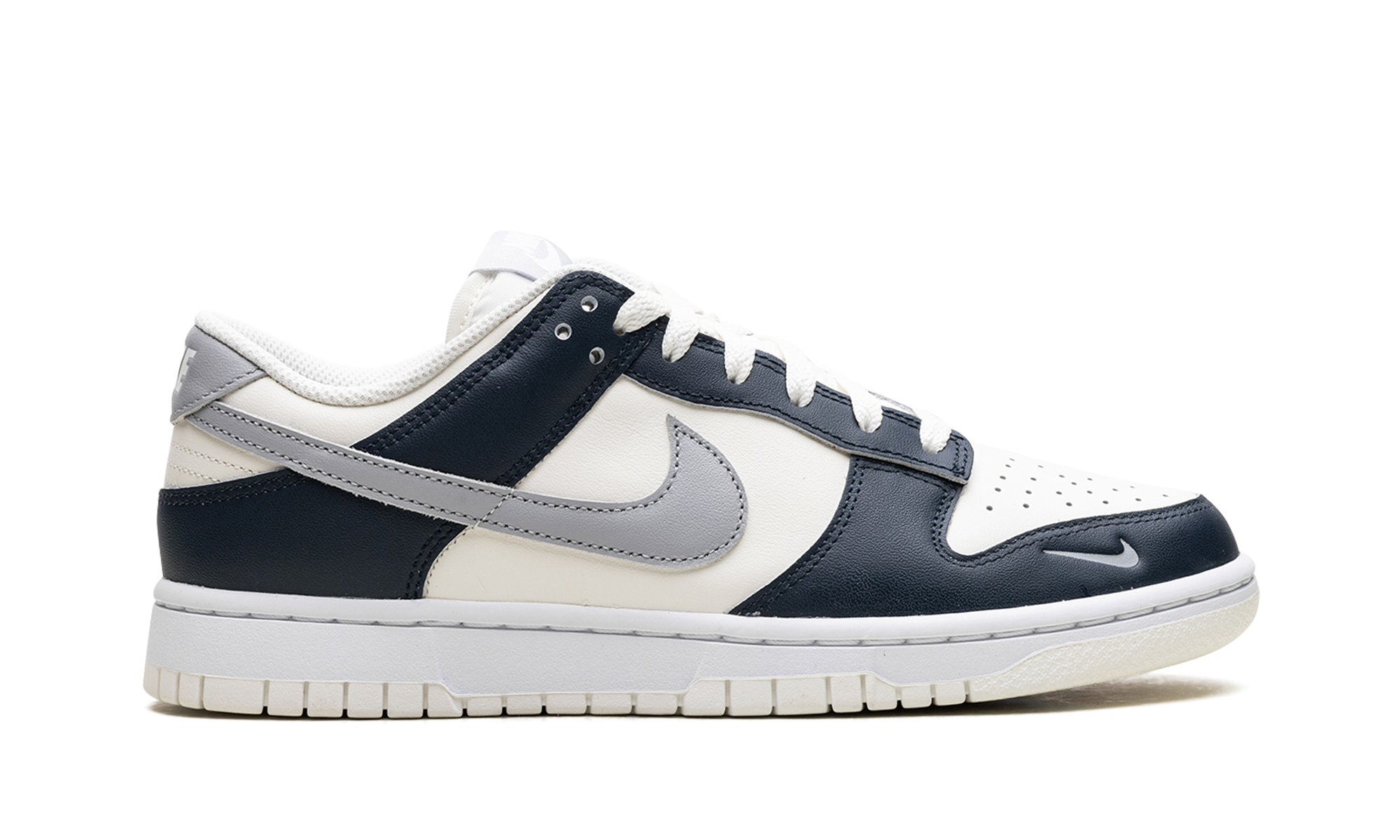 Nike Dunk Low Armoury Navy (W)