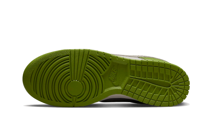 Nike Dunk Low AS Safari Swoosh Chlorophyll 3