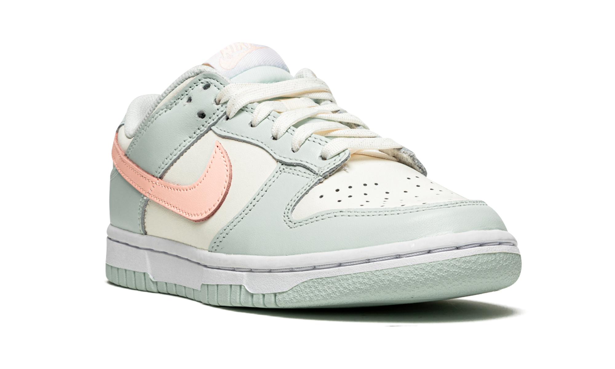 Nike Dunk Low Barely Green