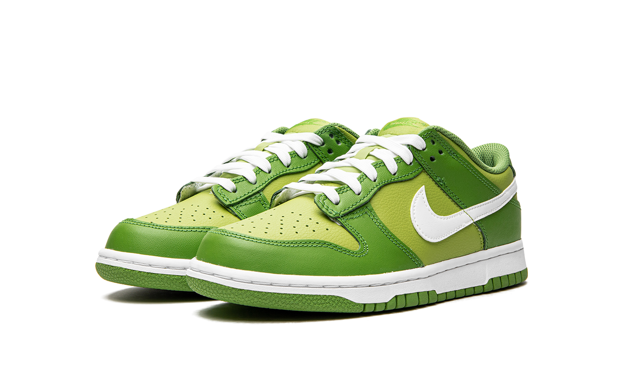 Nike Dunk Low Chlorophyll 2