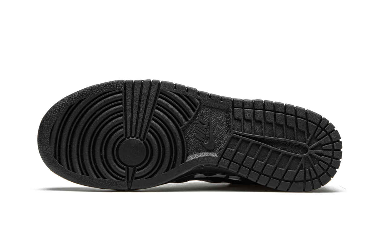 Nike Dunk Low Comme des Garçons Print 2