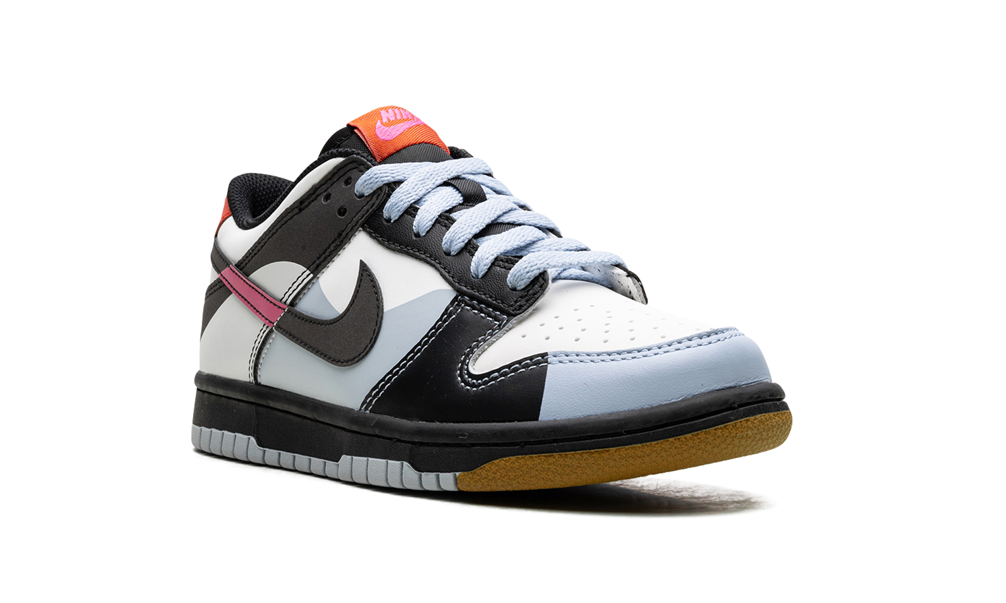 Nike Dunk Low Dance 8