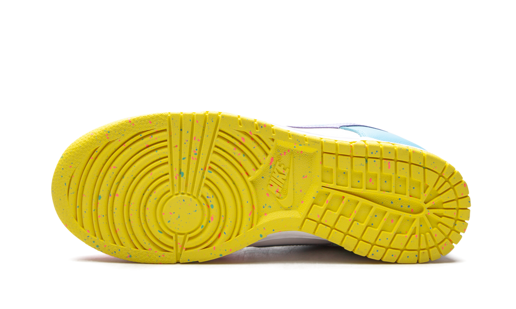 Nike Dunk Low Easter (W) 6