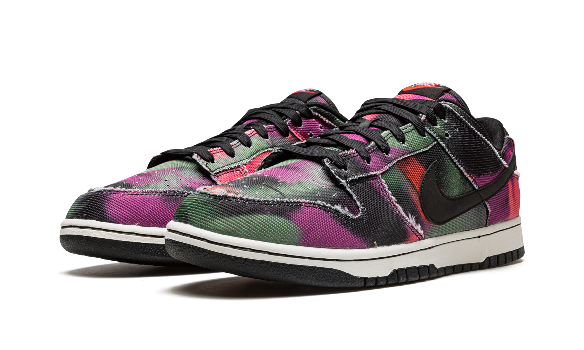 Nike Dunk Low Graffiti Pink 9