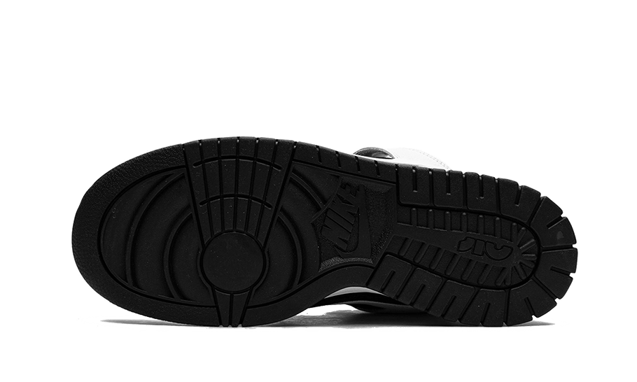 Nike Dunk Low Jumbo Reverse Panda 4