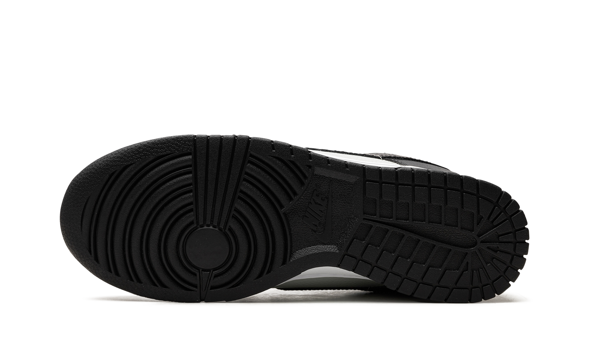 Nike Dunk Low Mini Swoosh 6