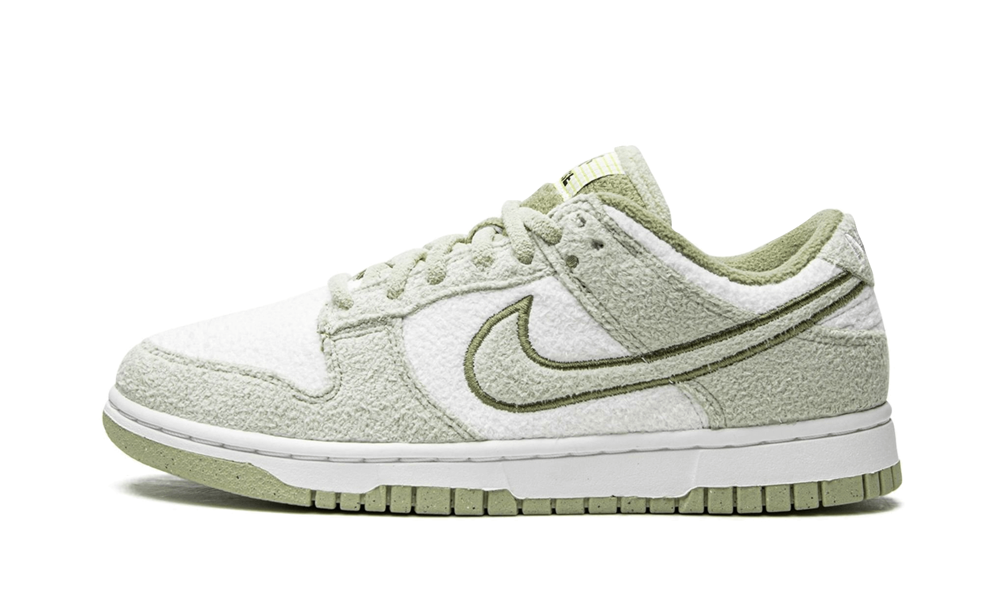 Nike Dunk Low Se Fleece Green 1