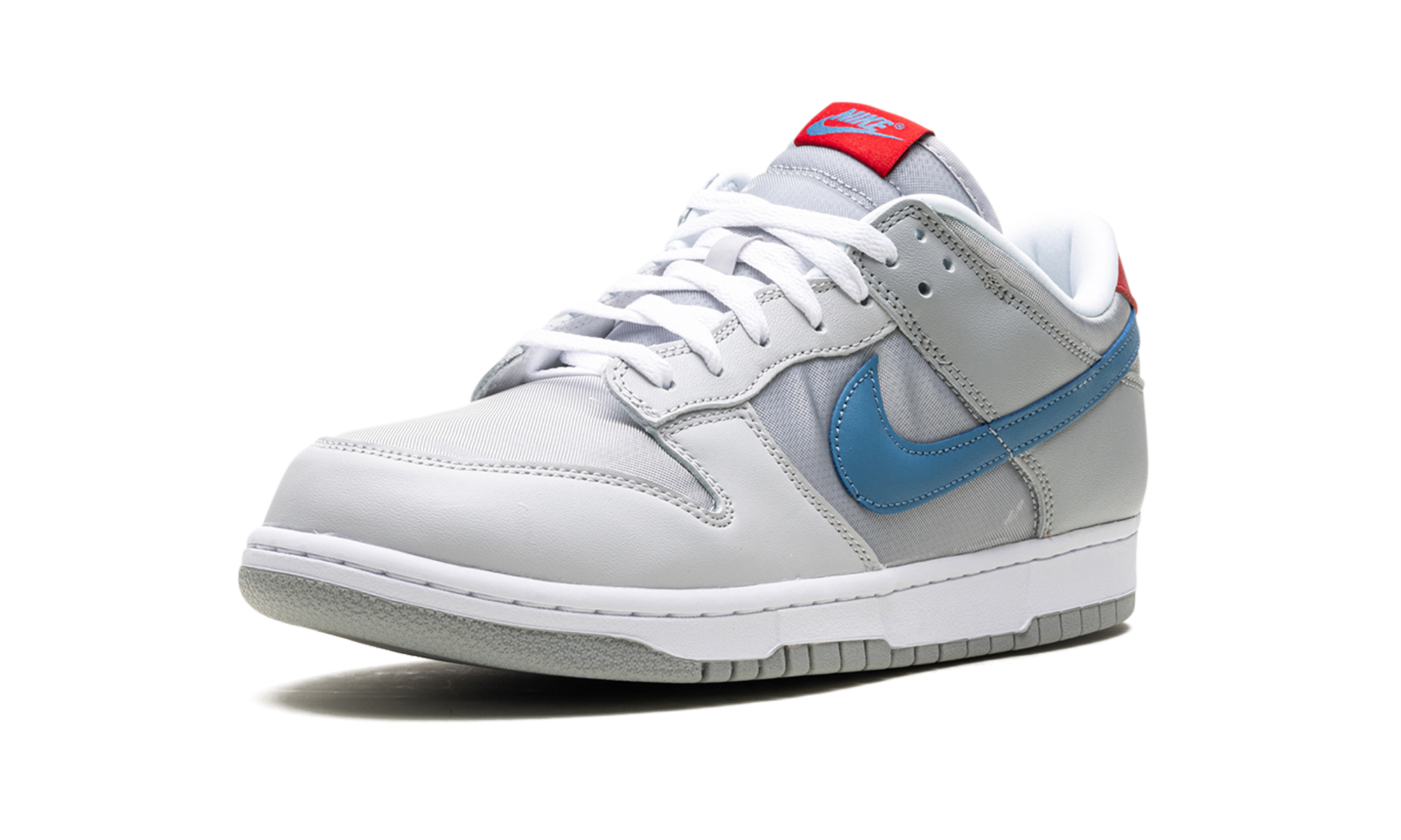Nike Dunk Low Silver Surfer (2024) 5