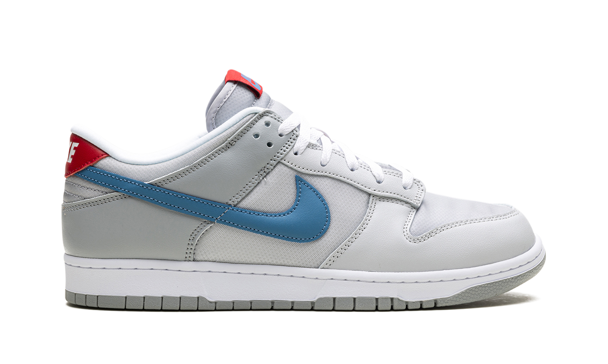 Nike Dunk Low Silver Surfer (2024) 7