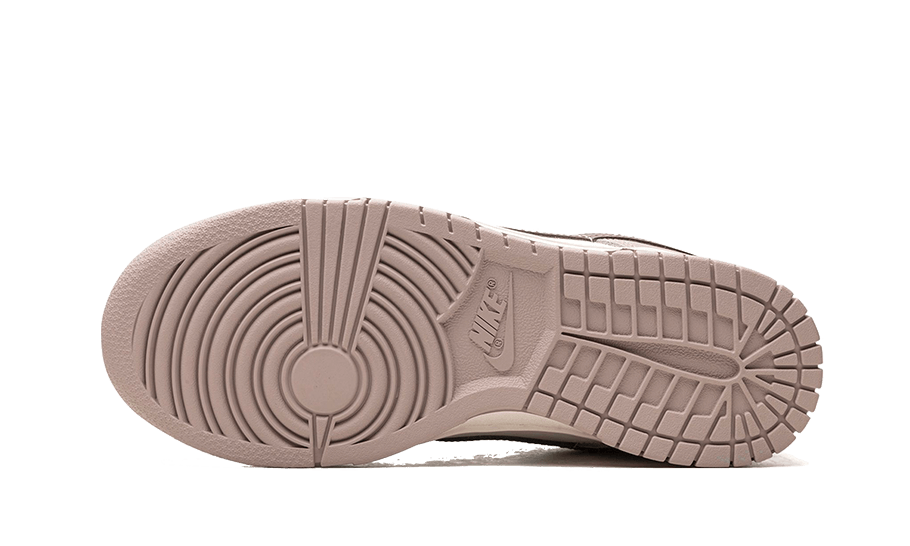 Nike Dunk Low Taupe diffused 4