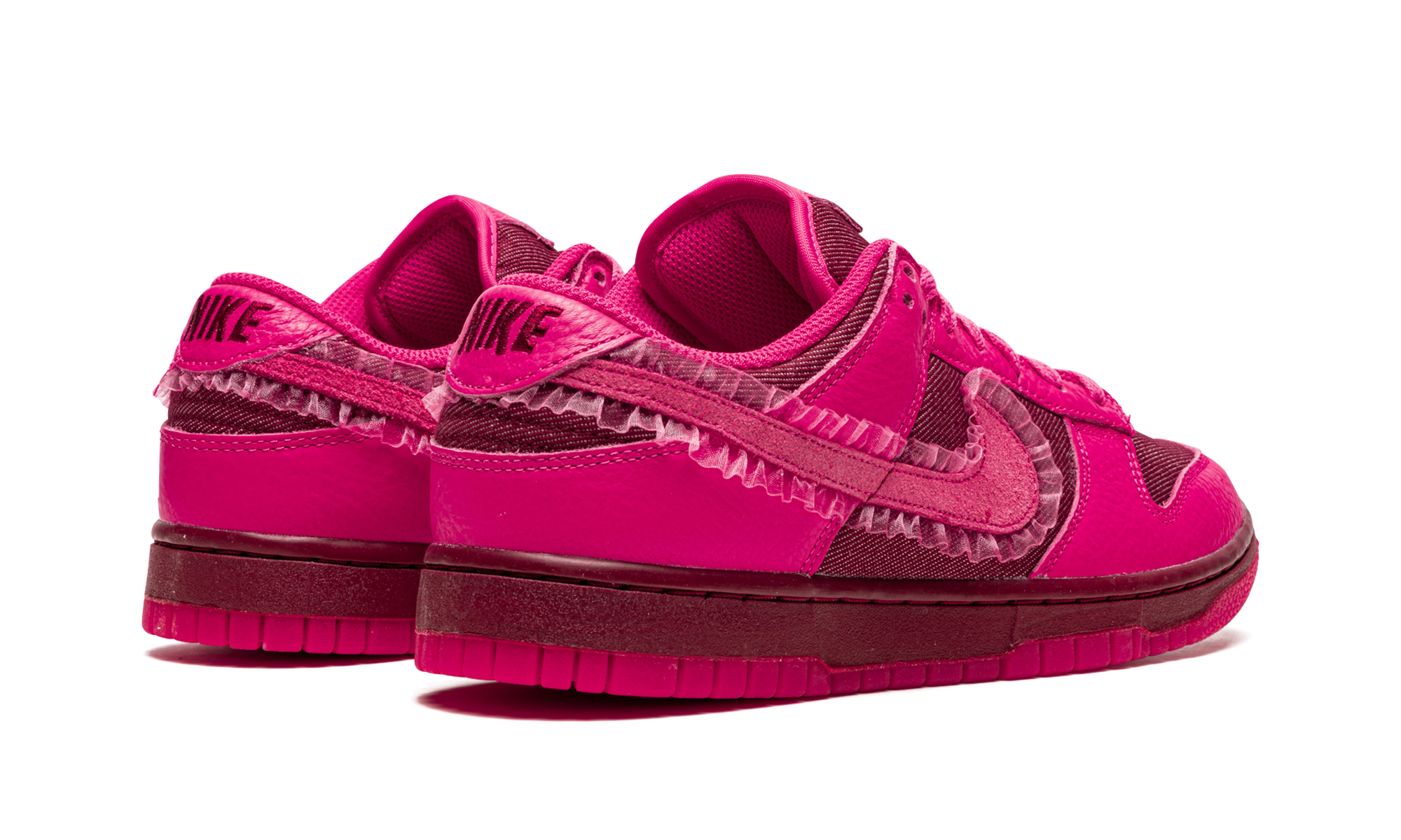 Nike Dunk Low Valentines Day (2022) 10