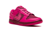 Nike Dunk Low Valentines Day (2022)