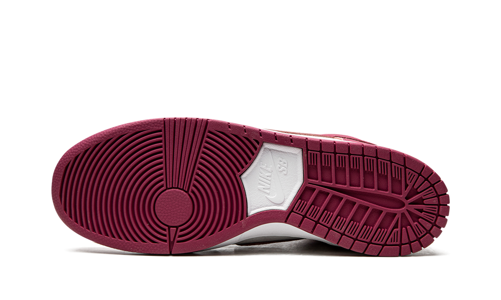Nike SB Dunk High Sweet Beet 6
