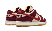 Nike SB Dunk Low Barely Rose Skate Like a Girl x 4