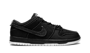 Nike SB Dunk Low Gnarhunters 7
