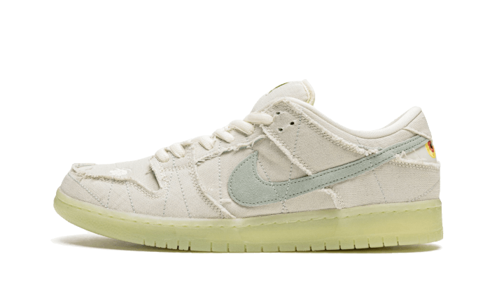 Nike SB Dunk Low Mummy 6