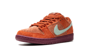 Nike SB Dunk Low 'Mystic Red' 5
