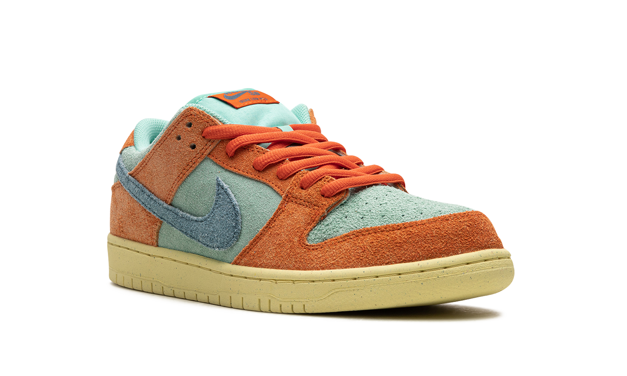Nike SB Dunk Low Orange Emerald Rise 2