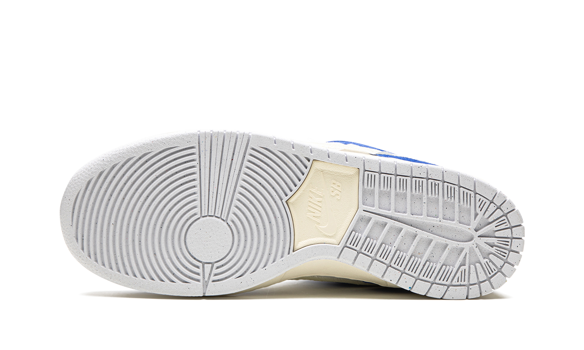 Nike SB Dunk Low Pro QS Fly Streetwear 6