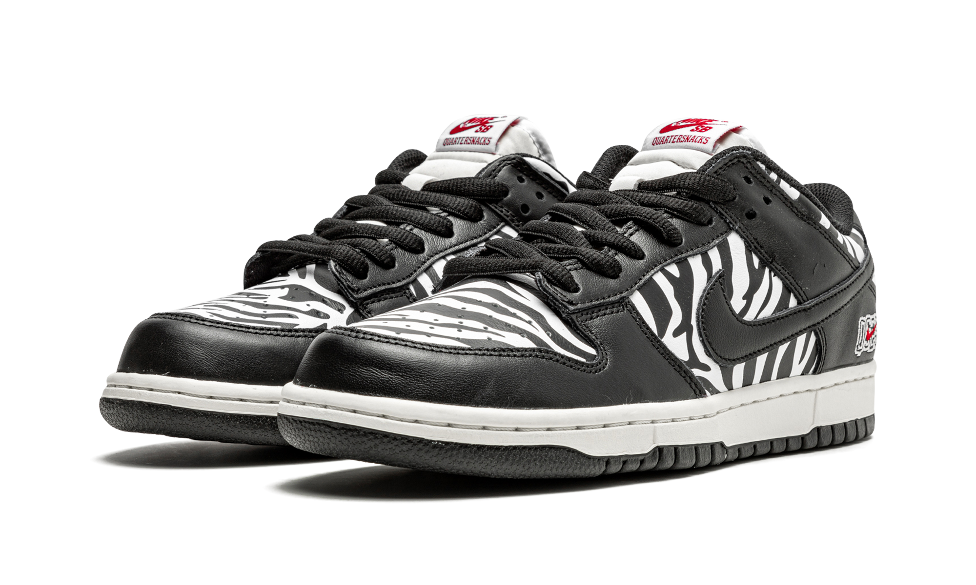 Nike SB Dunk Low Quartersnacks Zebra 2