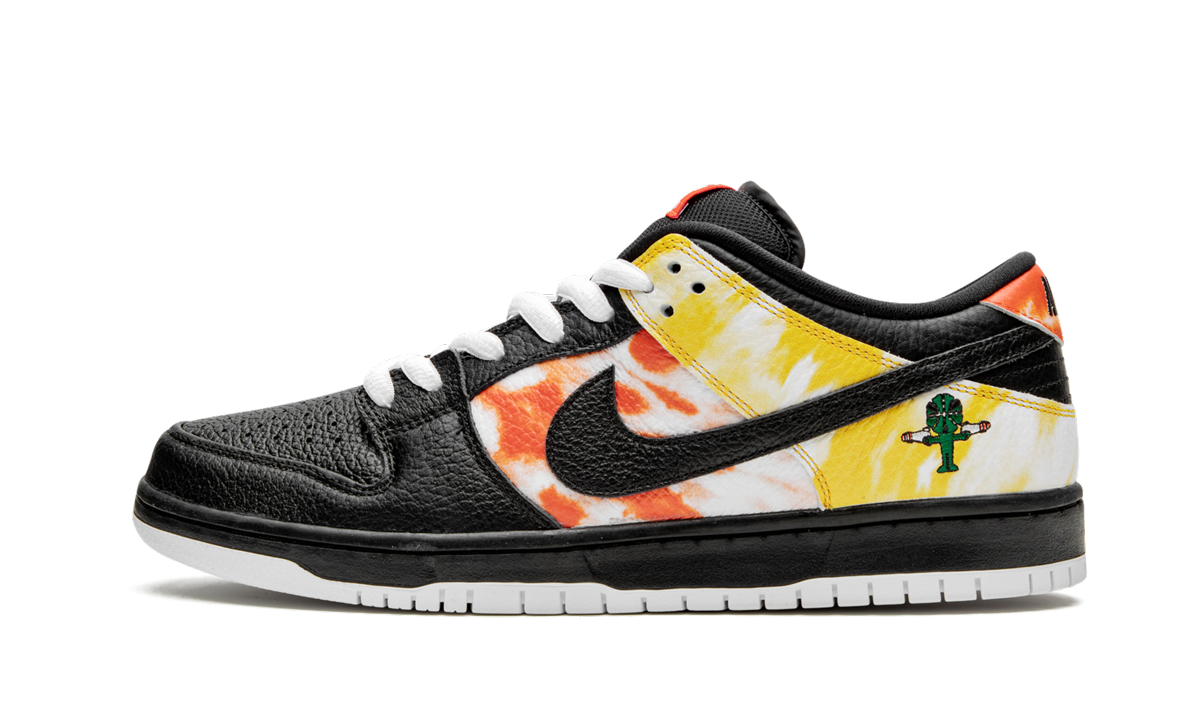 Nike SB Dunk Low Raygun Tie-Dye Black 1