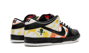 Nike SB Dunk Low Raygun Tie-Dye Black 4