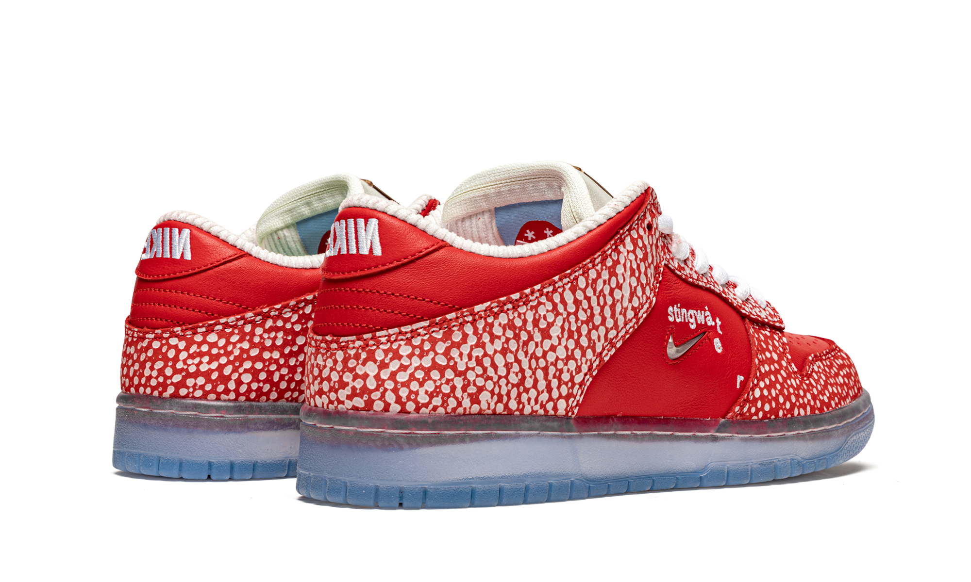 Nike SB Dunk Low Stingwater Magic Mushroom 3