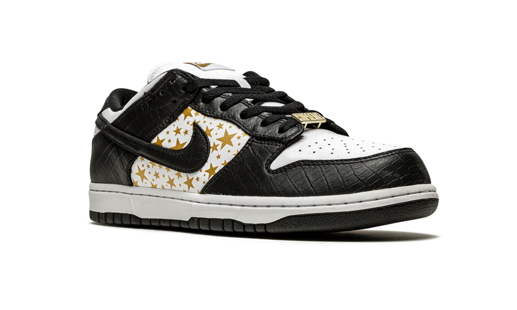 Nike SB Dunk Low x Supreme ‘’Black’’ 8