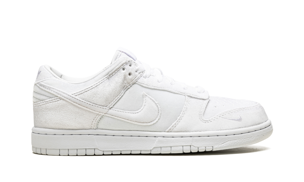 Nike Dunk Low Dover Street Market Triple White Velvet