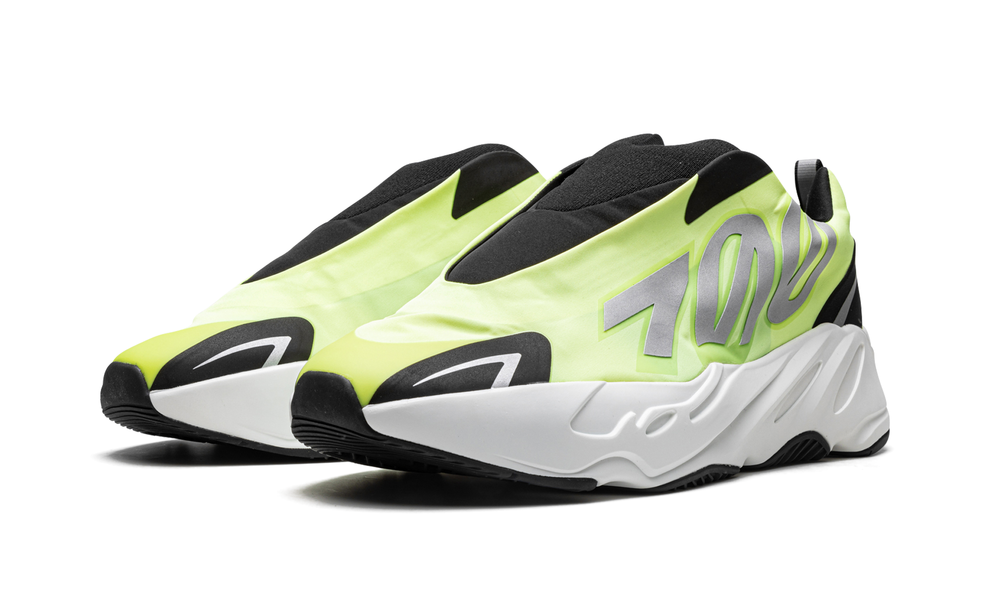 Yeezy Boost 700 MNVN Laceless Phosphor