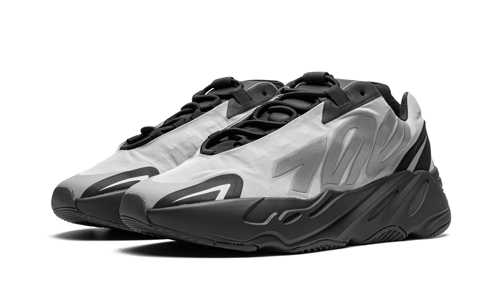 Yeezy Boost 700 MNVN Metallic