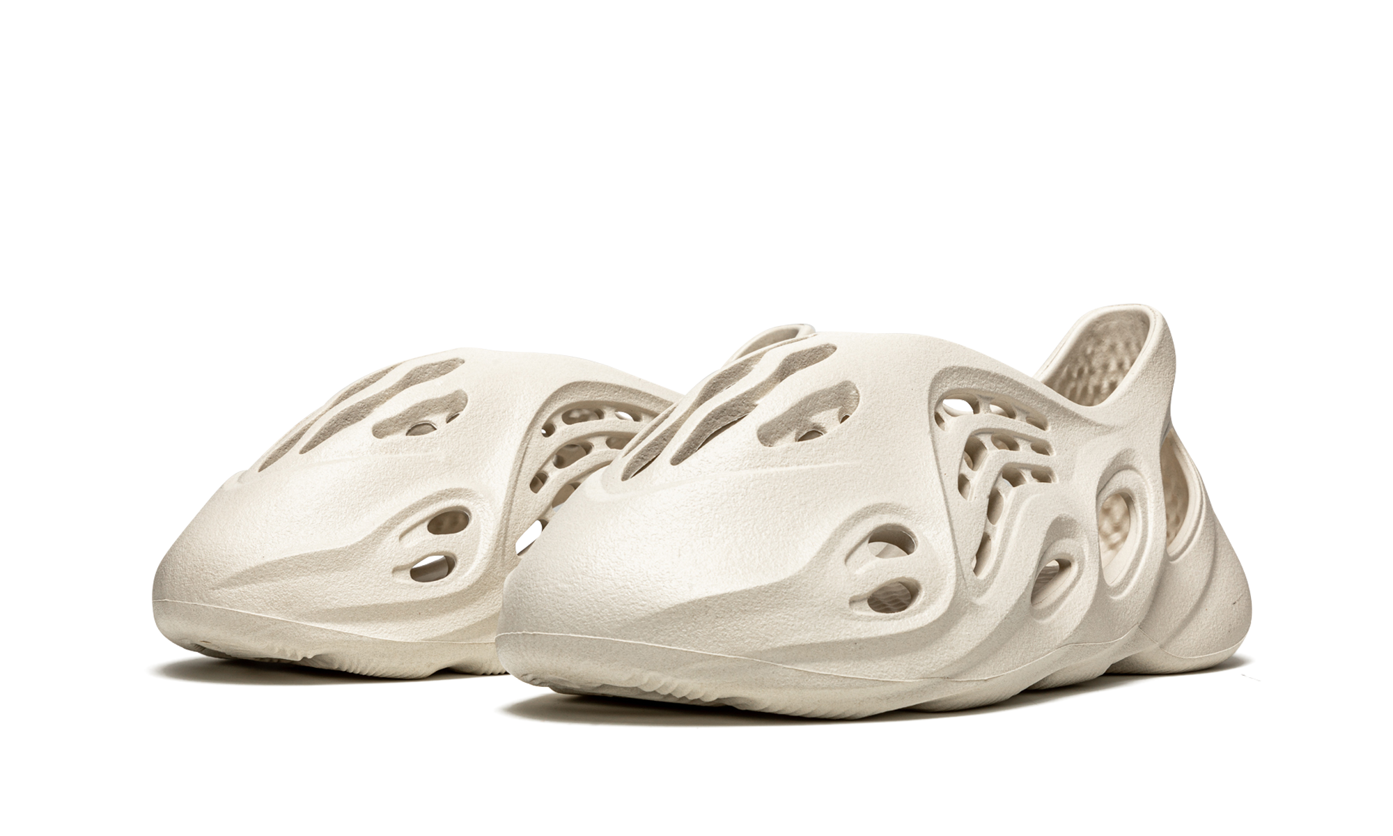 Yeezy Foam RNNR Ararat