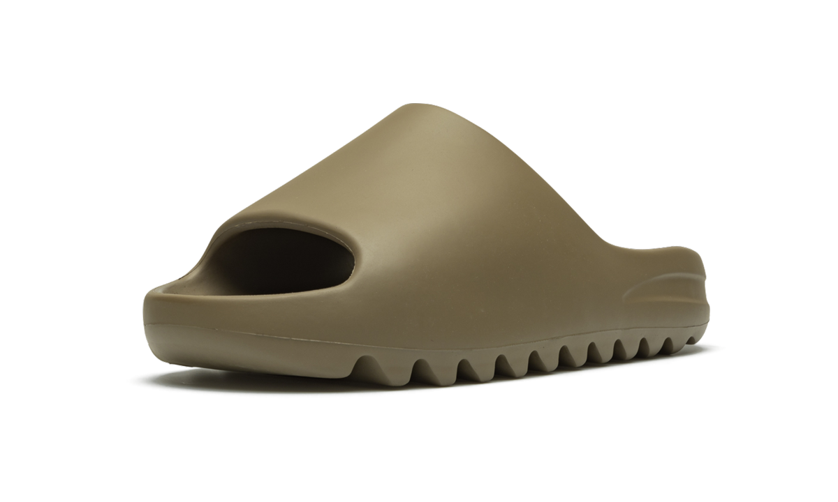 Yeezy Slide Earth Brown 5